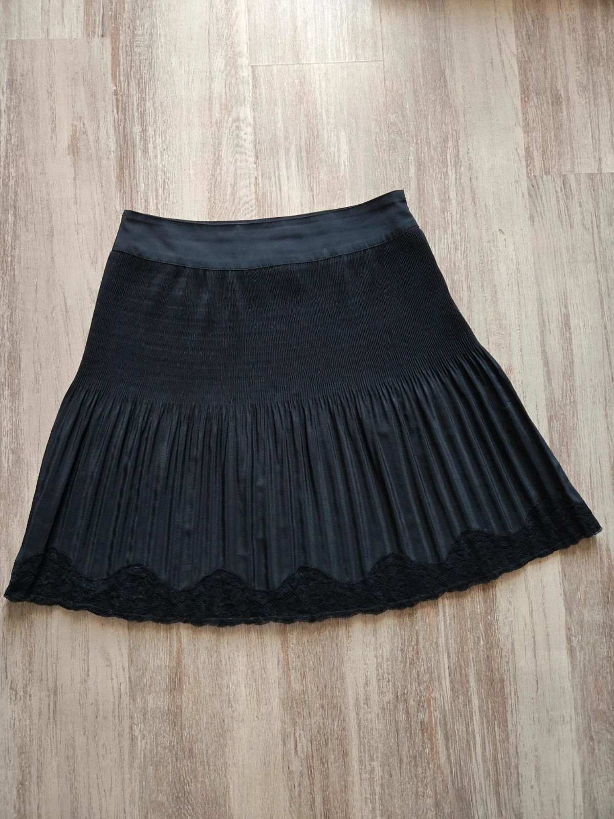 Magnifique jupe noire avec dentelle Caroll femme 42